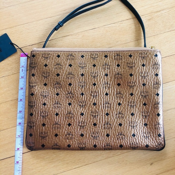 MCM Gold Leather Crossbody NWT - Picture 9 of 10
